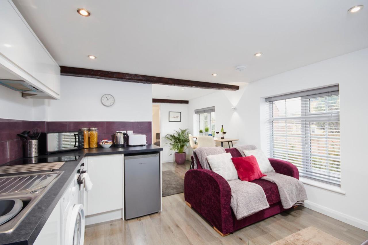 Gateway Mews - Serviced Apartments كيغوورث المظهر الخارجي الصورة