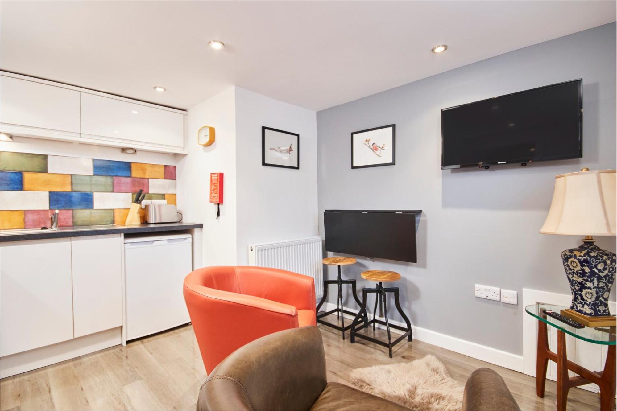 Gateway Mews - Serviced Apartments كيغوورث المظهر الخارجي الصورة