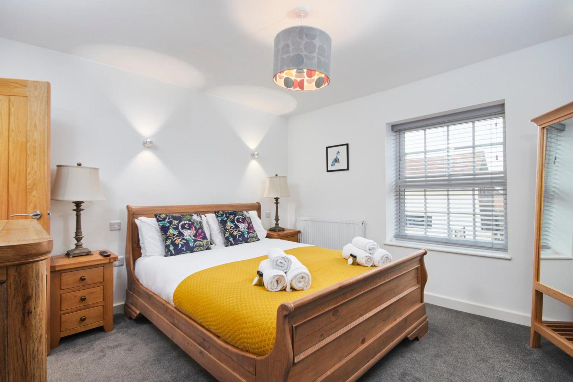 Gateway Mews - Serviced Apartments كيغوورث المظهر الخارجي الصورة
