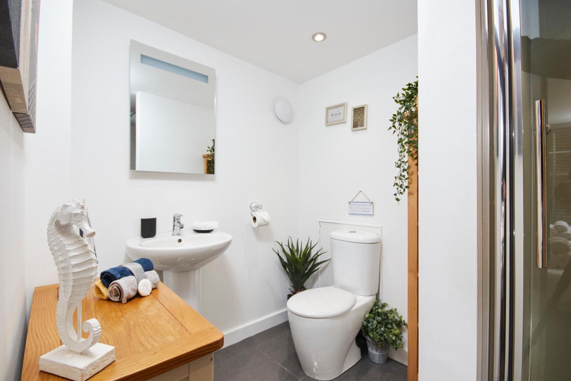 Gateway Mews - Serviced Apartments كيغوورث المظهر الخارجي الصورة