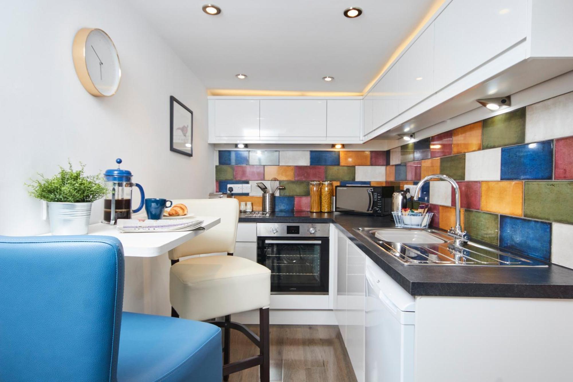 Gateway Mews - Serviced Apartments كيغوورث المظهر الخارجي الصورة